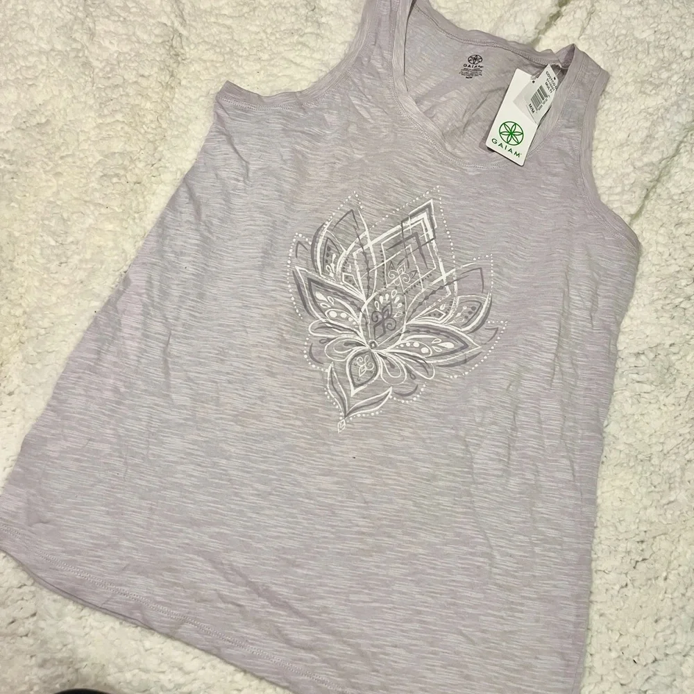 Gaiam Racer Back Tank - Picture 5 of 5